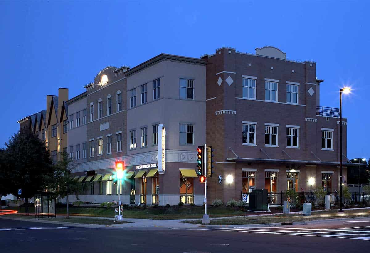 8333 Greenway Blvd-4