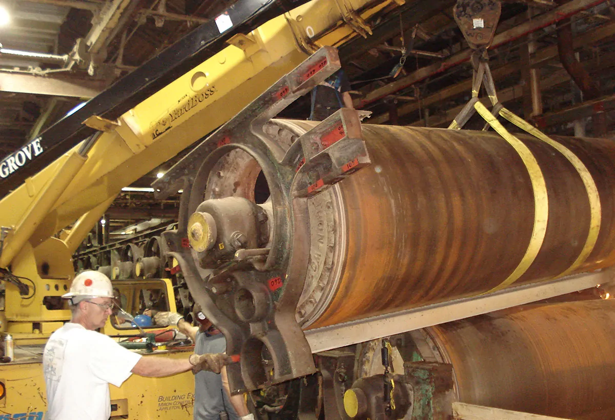 P.H. Glatfelter Neenah Mill Paper Machine Removals