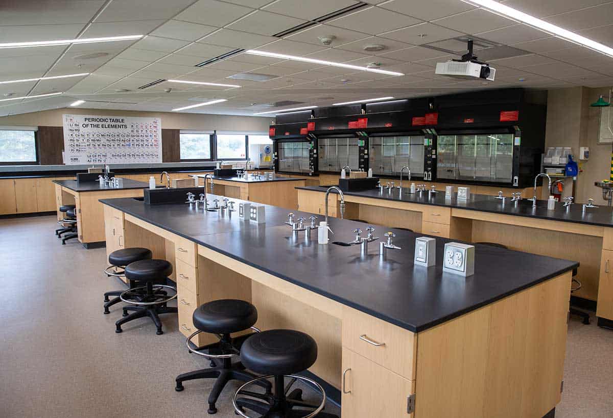 UW Platteville Boebel Hall Lab