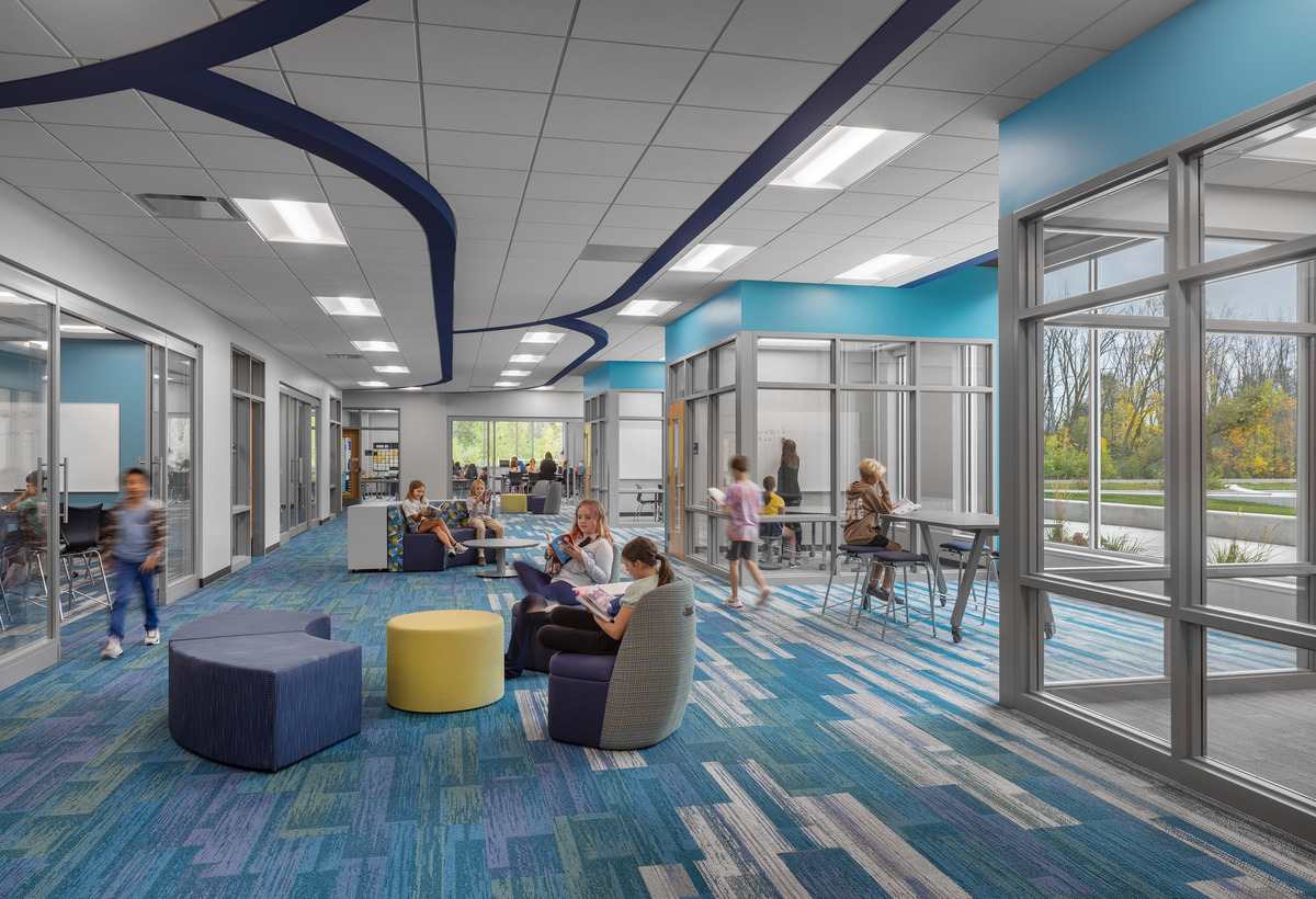 Menasha's new Maplewood Intermediate School