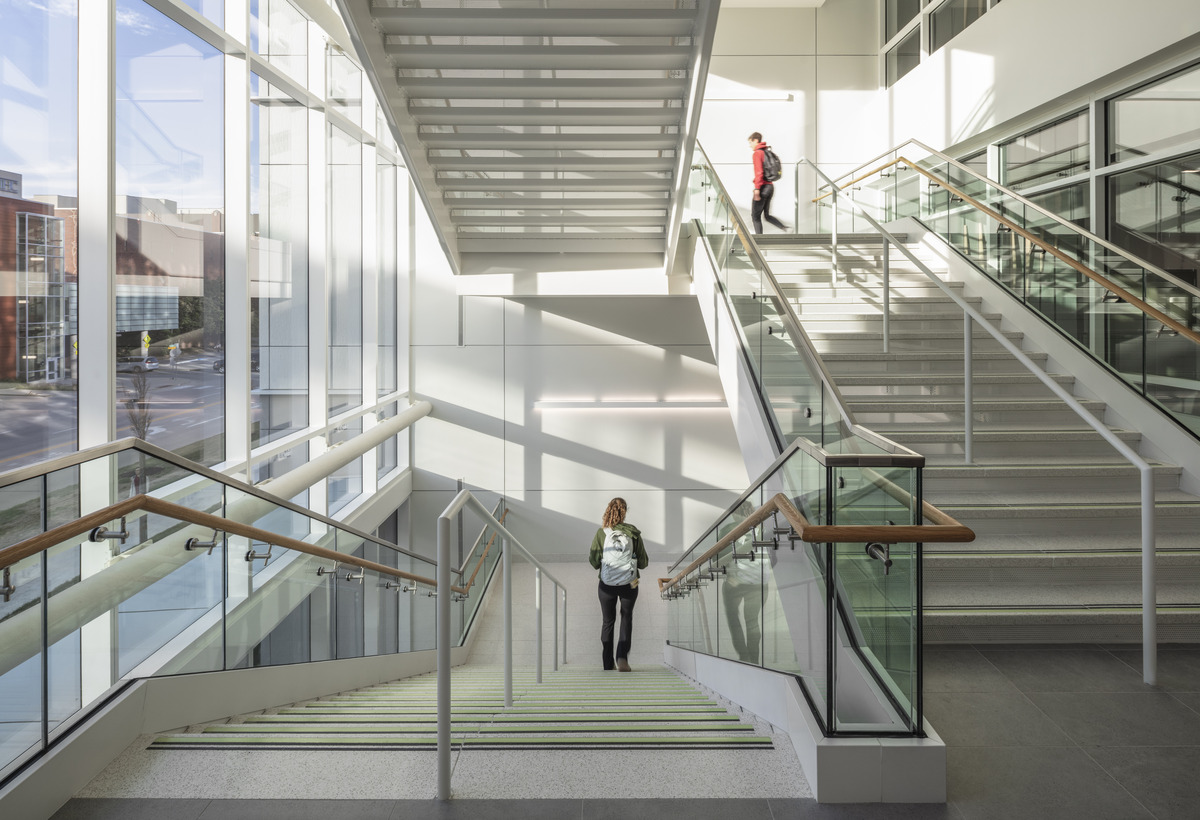 University of Iowa Health Sciences Academic Building