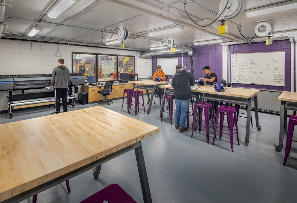 Wild Rose Tech Ed Clean Lab, Maker Space