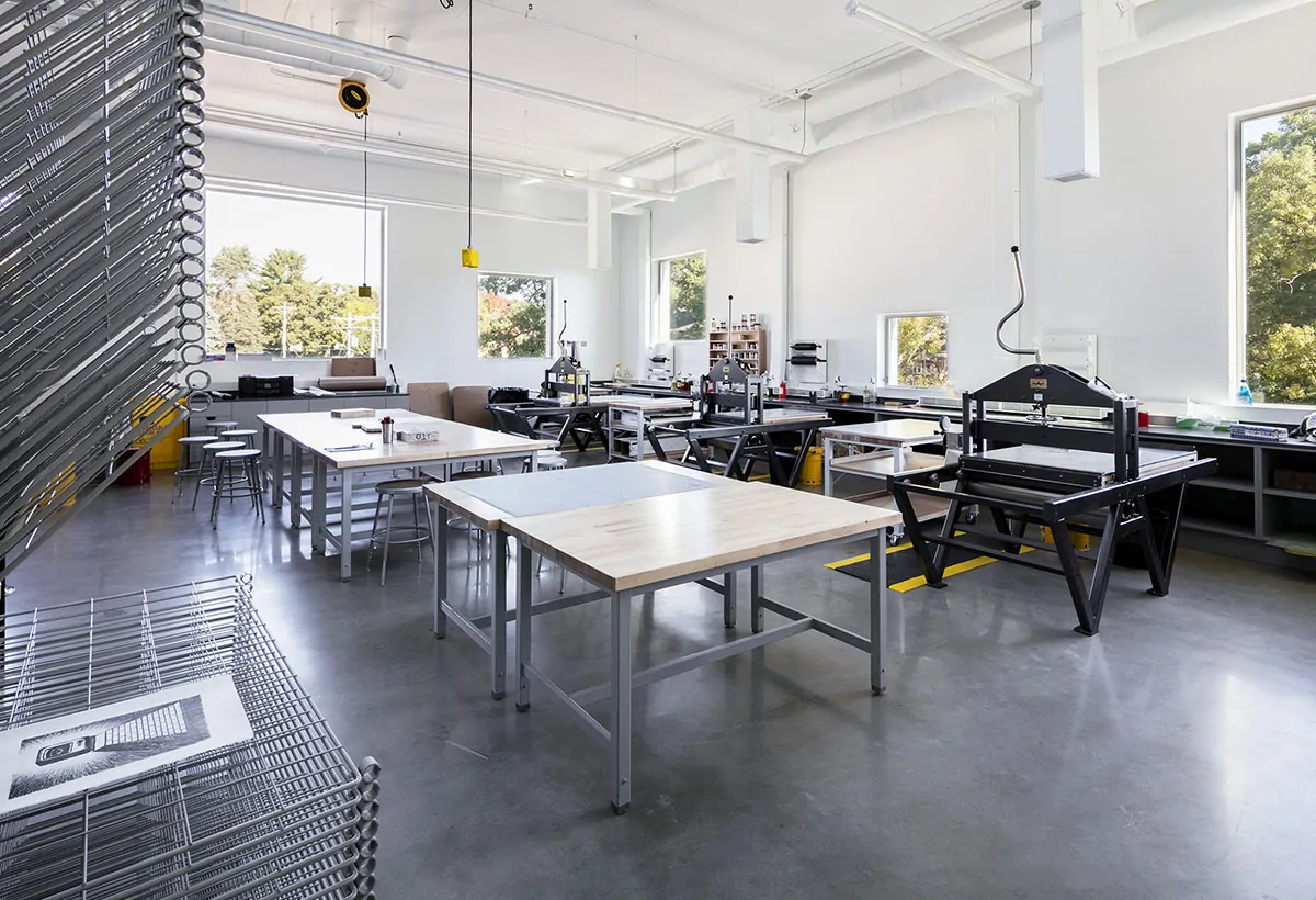 Fabrication studio at the University of Iowa Visual Arts Building